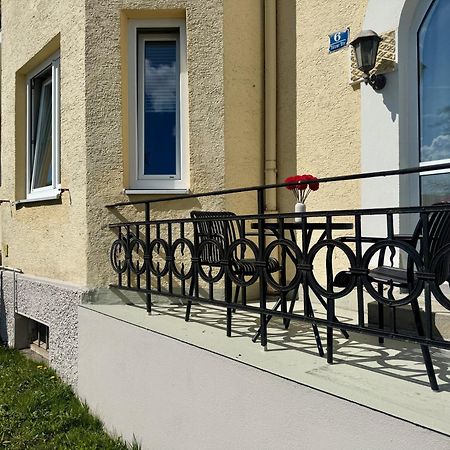 Liebelei Miesbach - Boutique-Apartment Mit Terrasse Im Zentrum エクステリア 写真